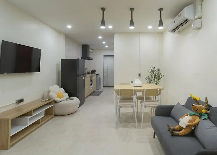 Lumiloft Apartment *